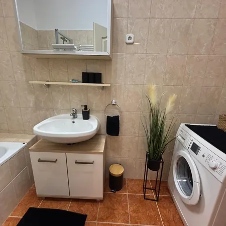 Mamamia Apartman Gyula