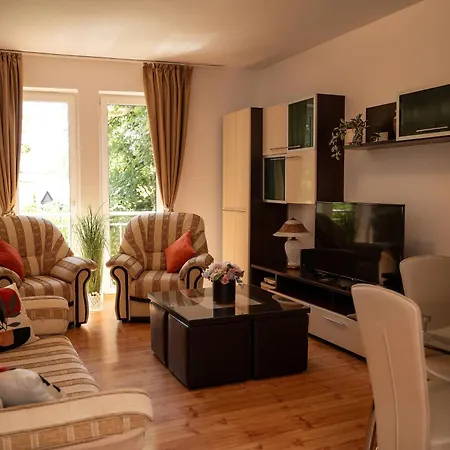 Mamamia Apartman *